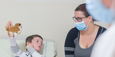 Léon et sa maman aux urgences