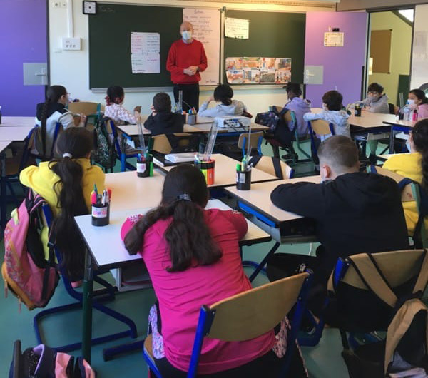 Présentation de SPARADRAP à l'école